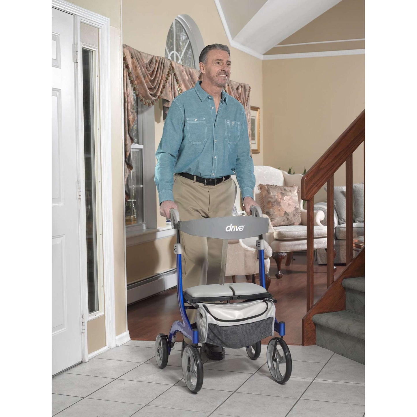 Drive Medical RTL10266BL-HS Nitro Deluxe EuroStyle Rollator with rigged seat, Blue